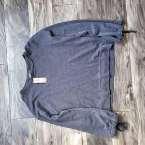 American Eagle Outfitters Sweatshirt